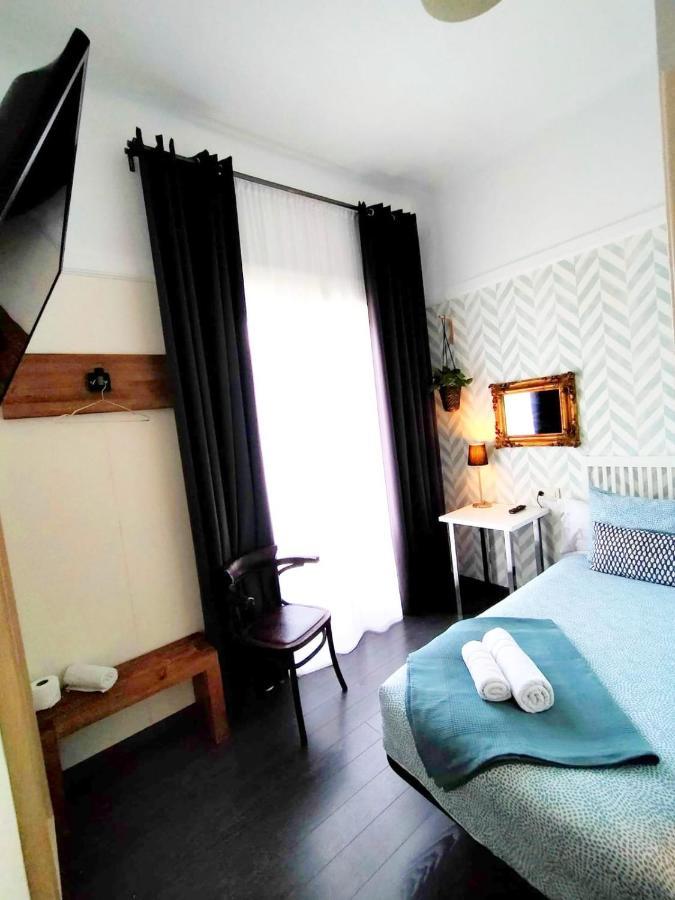 Hostal Mafer ซานติอาโก เด กอมโปสเตลา ภายนอก รูปภาพ