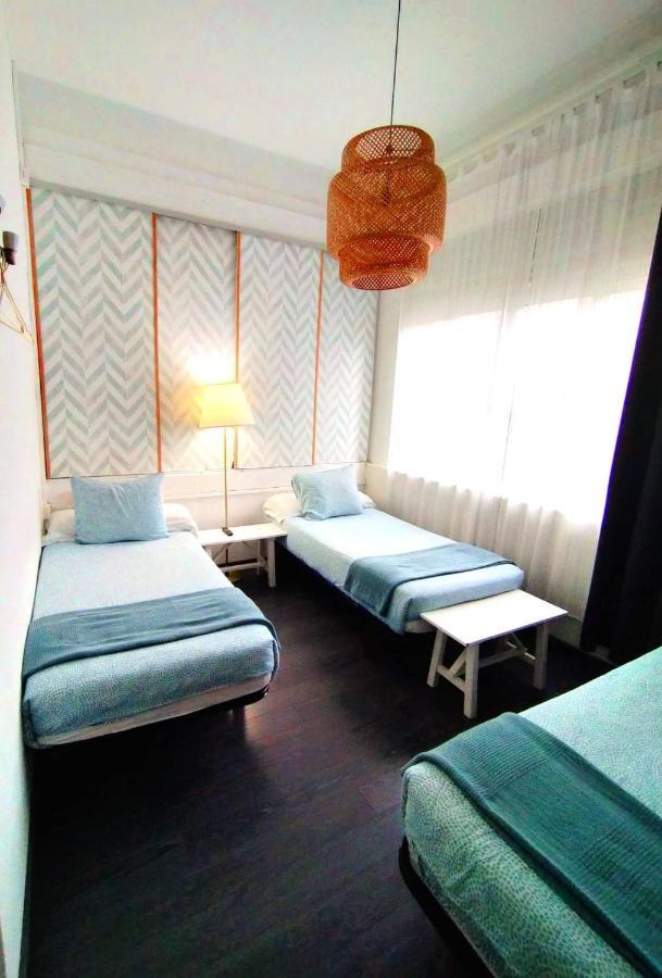 Hostal Mafer ซานติอาโก เด กอมโปสเตลา ภายนอก รูปภาพ